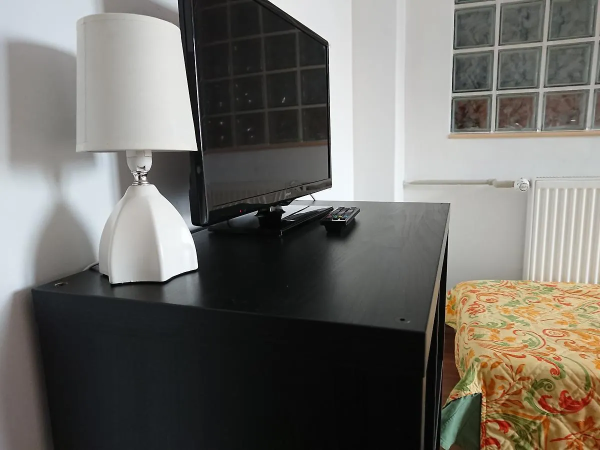 Hostel Kulczynskiego Warsaw