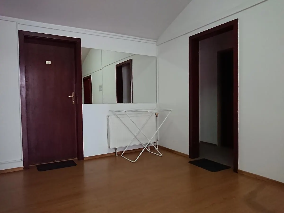 Hostel Kulczynskiego Warsaw