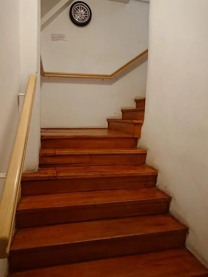 Hostel Kulczynskiego Warsaw